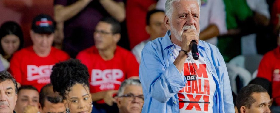 “A mudança que ele quer é o retrocesso”, afirma Jaques Wagner sobre slogan de ACM Neto “A mudança que ele quer é o retrocesso”, afirma Jaques Wagner sobre slogan de ACM Neto