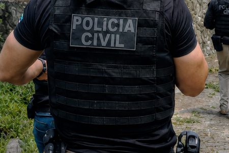 Polícia Civil prende homem em flagrante por tráfico de drogas em Juazeiro