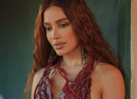 Após repercussão, Anitta libera credencial para jornalista nos Ensaios de Portugal