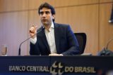 Argumentos contra Pix são desculpas para criar ‘lógica’ para tarifa, aponta Galípolo    