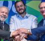 Túlio Gadêlha recorre a foto de 2022 para tentar se apresentar como aliado de Lula