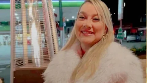 Empresária é presa por torturar doméstica: ‘Dei tanto nessa mulher que minha mão tá inchada’