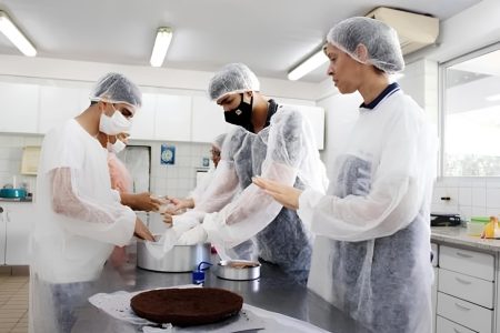 SENAI Pernambuco abre mais de 700 vagas para cursos técnicos presenciais e a distância