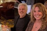 A FILA ANDOU? Aos 73 anos, viúvo de Rita Lee levanta rumores de novo romance ao surgir com ex-primeira-dama