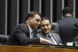 Republicanos sinaliza neutralidade na eleição, mas Flávio busca apoio com acordos nos estados