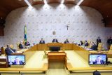 Ministros do STF veem fala de Flávio Bolsonaro sobre urnas como grave e defendem resposta do TSE Ministros do STF veem fala de Flávio Bolsonaro sobre urnas como grave e defendem resposta do TSE