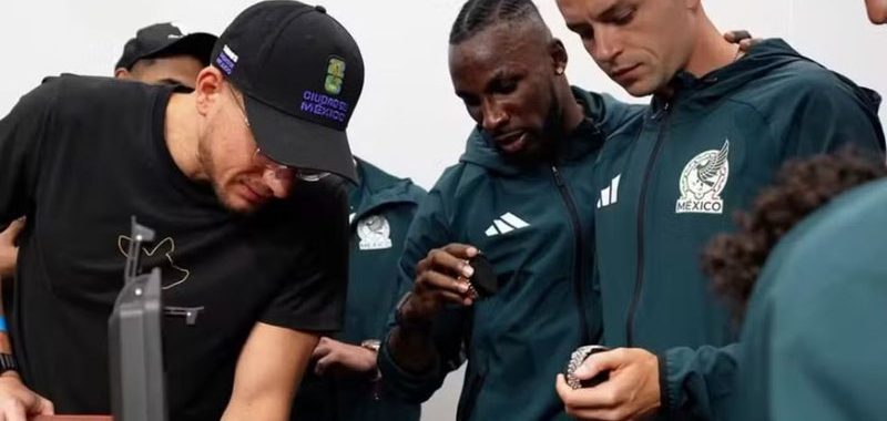 Seleção do México é obrigada a devolver relógios de US$ 1 milhão a influencer; saiba detalhes