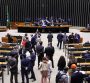 Disputas internas pressionam partidos em até nove estados antes do registro das chapas Disputas internas pressionam partidos em até nove estados antes do registro das chapas