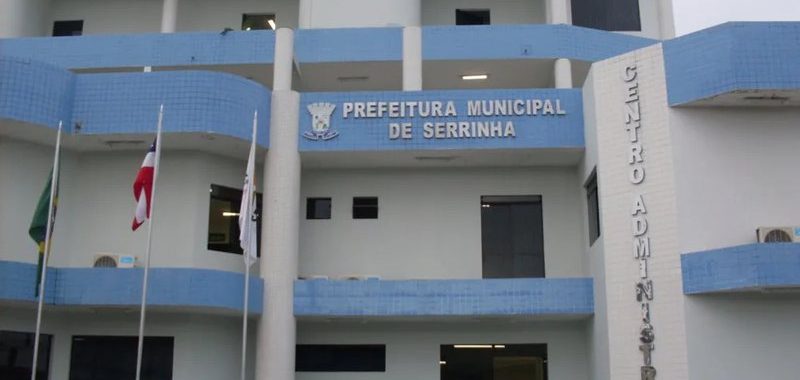 PF nas ruas: Operação desarticula esquema de desvios em recursos públicos destinados à educação de Serrinha PF nas ruas: Operação desarticula esquema de desvios em recursos públicos destinados à educação de Serrinha