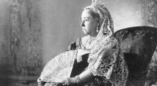 Rainha Vitória: 188 anos da coroação que mudou a monarquia britânica