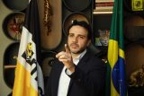 Renan Santos denuncia cantora à PF por fala interpretada como incitação à violência